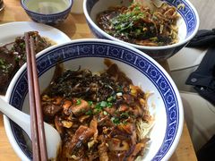 -沪西老弄堂面馆(定西路店)