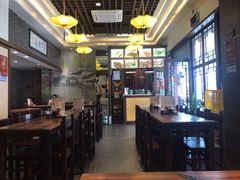 大堂-遵义虾子张六羊肉粉(地王店)