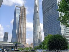 -陆家嘴空中步行连廊