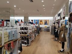 -优衣库(苏州吴江万象汇店)