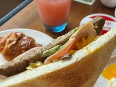 -岷山饭店-芝芝自助餐厅