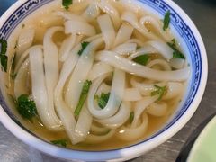 -潮界(凯德晶萃店)