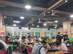 -皖北巫氏三胖地锅鸡(长淮总店)