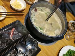 -风情丽江斑鱼火锅(孙家沟西南路80号店)