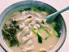 -明呈黄鱼面馆(斜土路店)