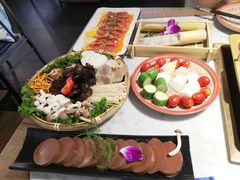 -尚尚仙·酸汤猪手·猪肚鸡火锅(华联万柳购物中心店)