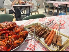 -老班长·小龙虾·鲜货烧烤大排档(金街美地店)