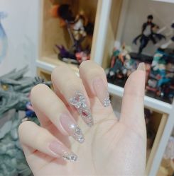 -隅日式美甲美睫專門店