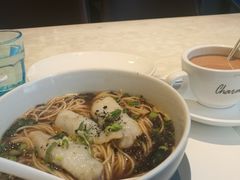 -港丽餐厅(高德置地店)