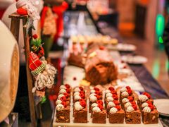 -青岛富力艾美酒店