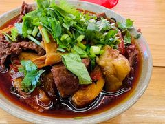 -谢老五跷脚牛肉·非遗传承店
