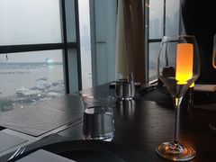 -VENU+海景酒廊
