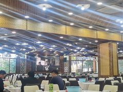 -绿雅居原生态农庄(小涌店)