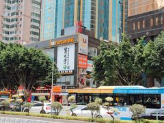 -路客HOTELS酒店(广州东站林和西地铁站店)