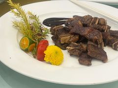 -大中华希尔顿酒店-念自助餐·嗨啤·小龙虾