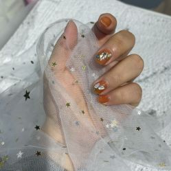 -UGIRL有个美甲