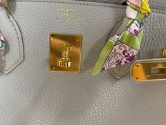 -用真奢侈品名表名包回收中心(朝阳万达店)
