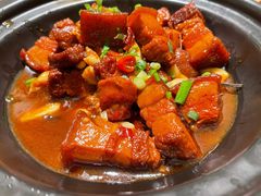 毛氏红烧肉-呷湘厨·鱼汤捞饭·剁椒鱼头·湘菜(国家会展中心店)