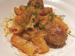 直通心粉配肉丸-Mercato莫卡多露台餐厅与酒吧(K11店)