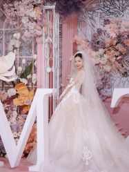 -伯瓷皇后婚纱艺术空间