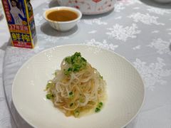 -品悦酒店(三林古镇店)