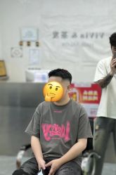 -茶发Salon·烫发染发理发
