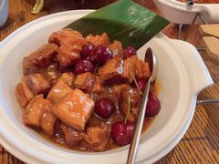 车厘子烧五花肉-甜阿姨·天台花园私房菜(万松园店)