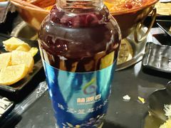 -果松木炭酸菜铜火锅·外婆参鸡汤