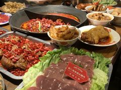 -萍姐火锅·公路夜市(武汉首店)