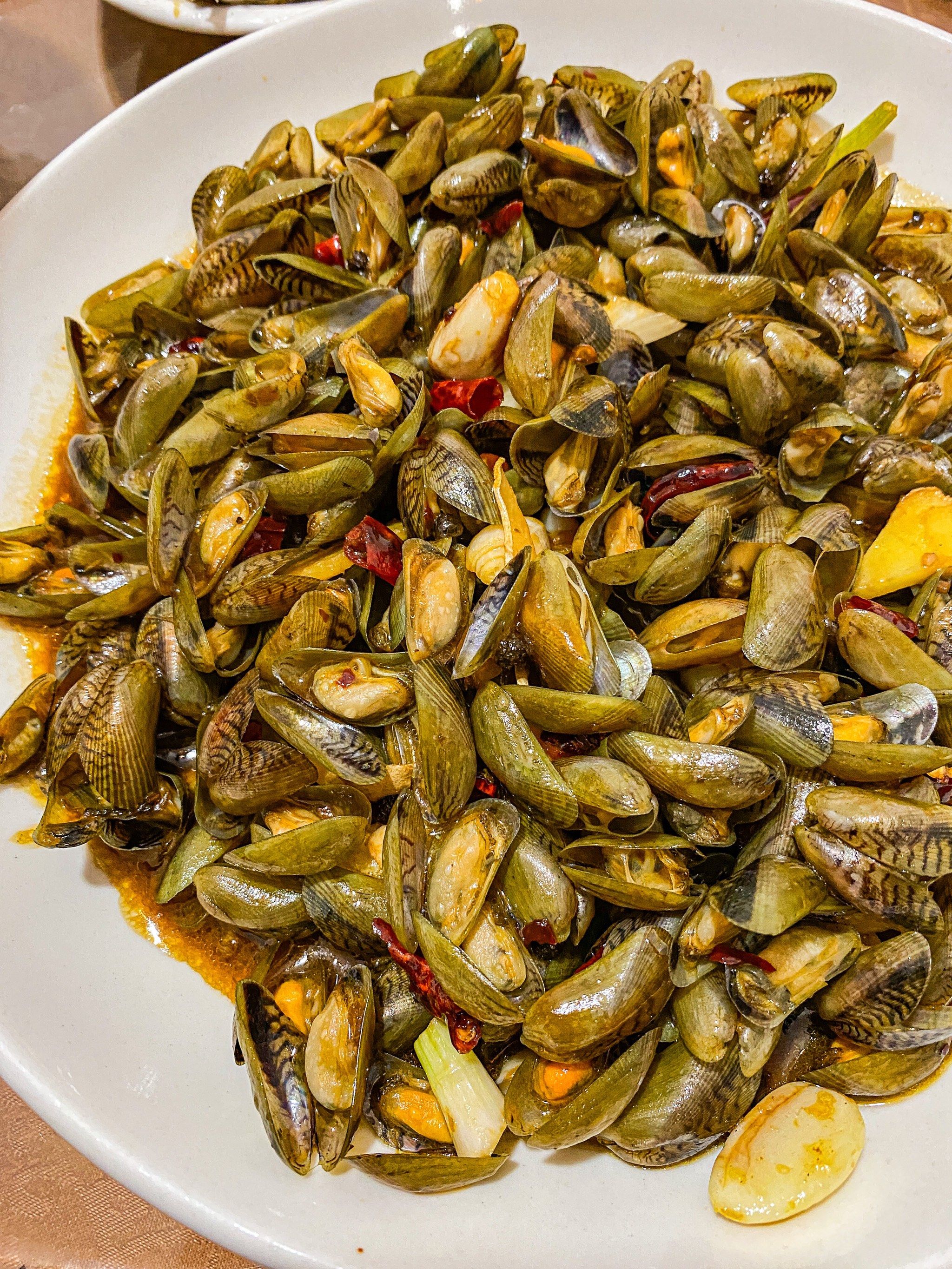 在石狮!这家闽南海鲜大排档真的特啊!