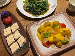 -泰堤坊(淡水体育馆店)