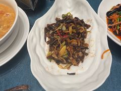 -凤凰园烤鸭店·唐山菜·传承花椒肉(老唐丰路店)