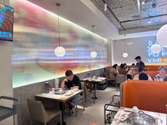 -黄记煌三汁焖锅(新佳丽江汉路店)