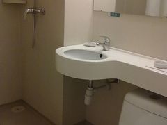 卫生间很有日本小酒店的风格-锦江之星(北京长椿街店)