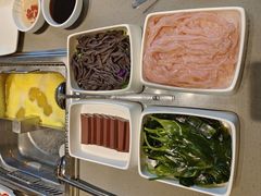 -海底捞火锅(杭州萧山宝龙广场店)