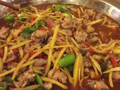 -兔行天下-鸿鹤鲜锅兔(中海国际店)