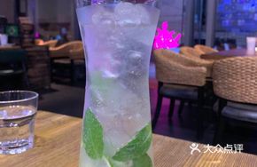 Lime and Golden Tangerine Sparkling Water