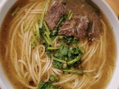 -十二忠手拉面(中华路店)