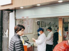 门面-胡记锅贴·沪上游子老鸭粉丝汤(太原路店)