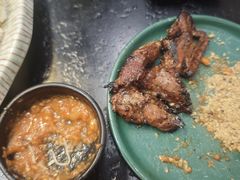 -臻牛烤肉