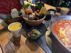 -湊湊火锅·茶憩(南京东路悦荟店)