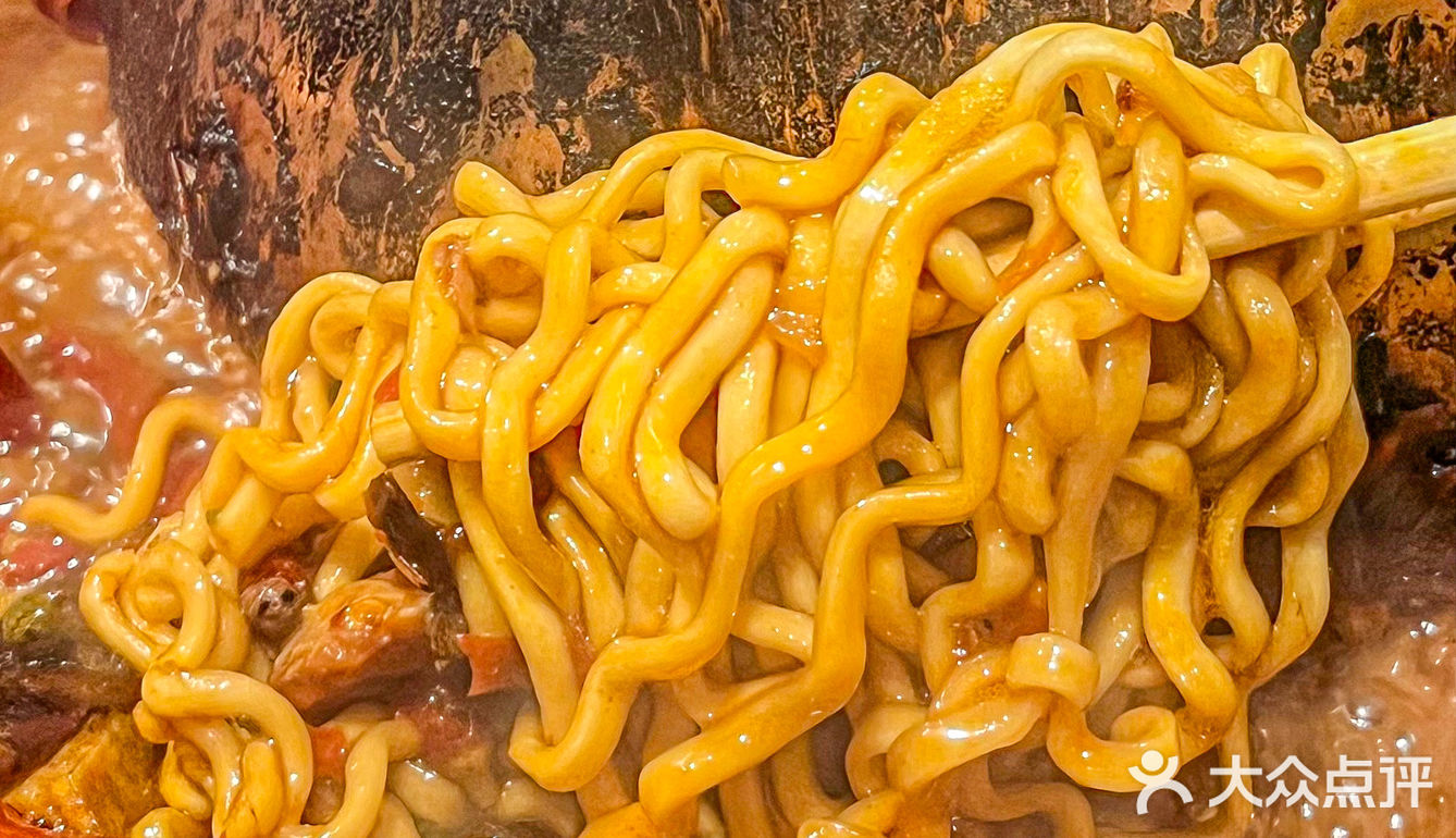 在郑州会一直反复去吃的街边小店…涮菜畅吃！