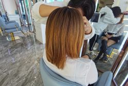 -MY WAY SALON
