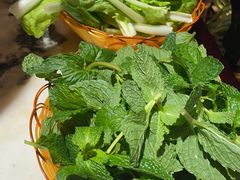-蔼若春.传承三十年云南菜(金碧公园店)
