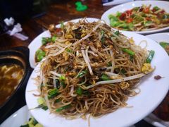 火腿肠炒粉干-凡老头米线砂锅(古荡新村西粮站)
