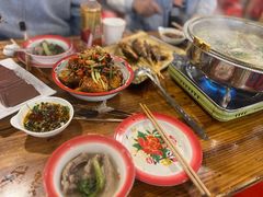 -冶建镜子·老南昌大排档·江西虾王(总店)