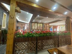 大堂-瓦房食代·四合院湘菜馆(坂田店)