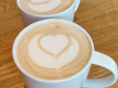 -星巴克(西安曲江银泰店)