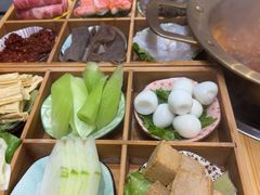 -娜姐鲜牛肉串串火锅(藏龙岛店)