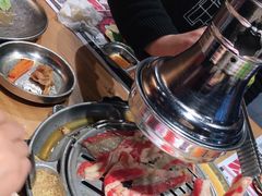 -青瓦炭韩潮烤肉(花园道店)